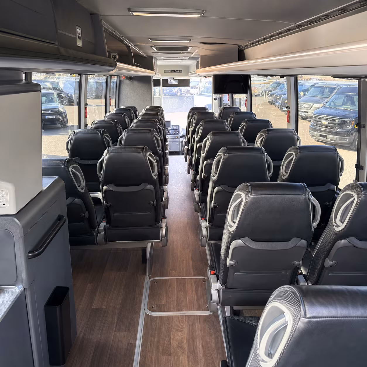 charter bus service for lincoln groups heading to denver and the mountain west