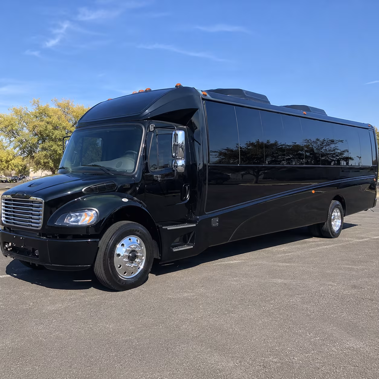 lincoln 28 passenger minibus