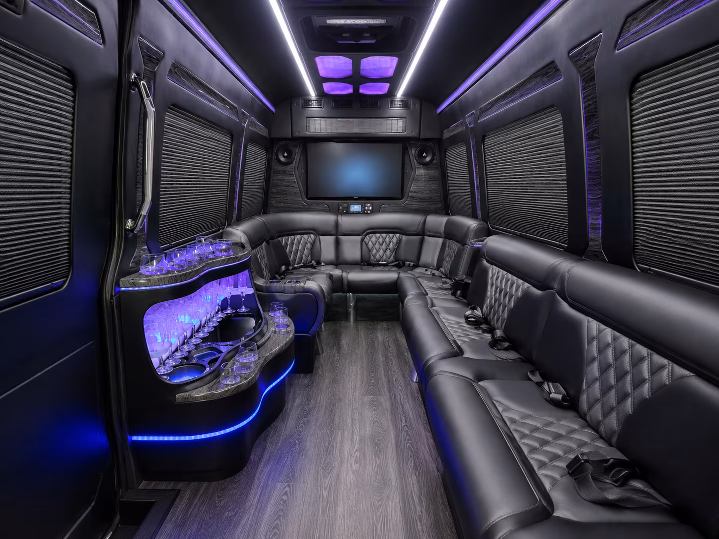 lincoln 40 passenger party bus