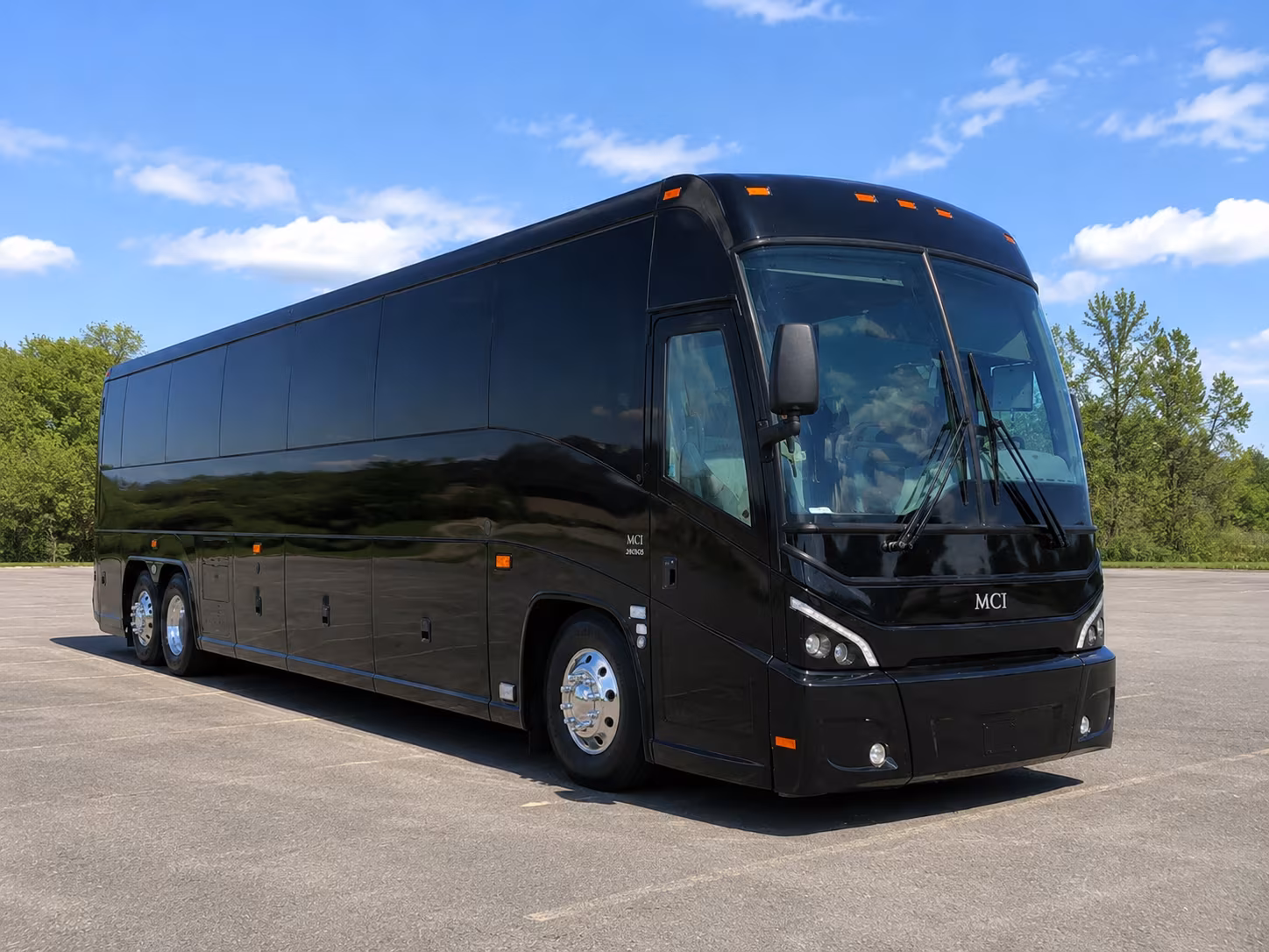 lincoln 56 passenger charter bus