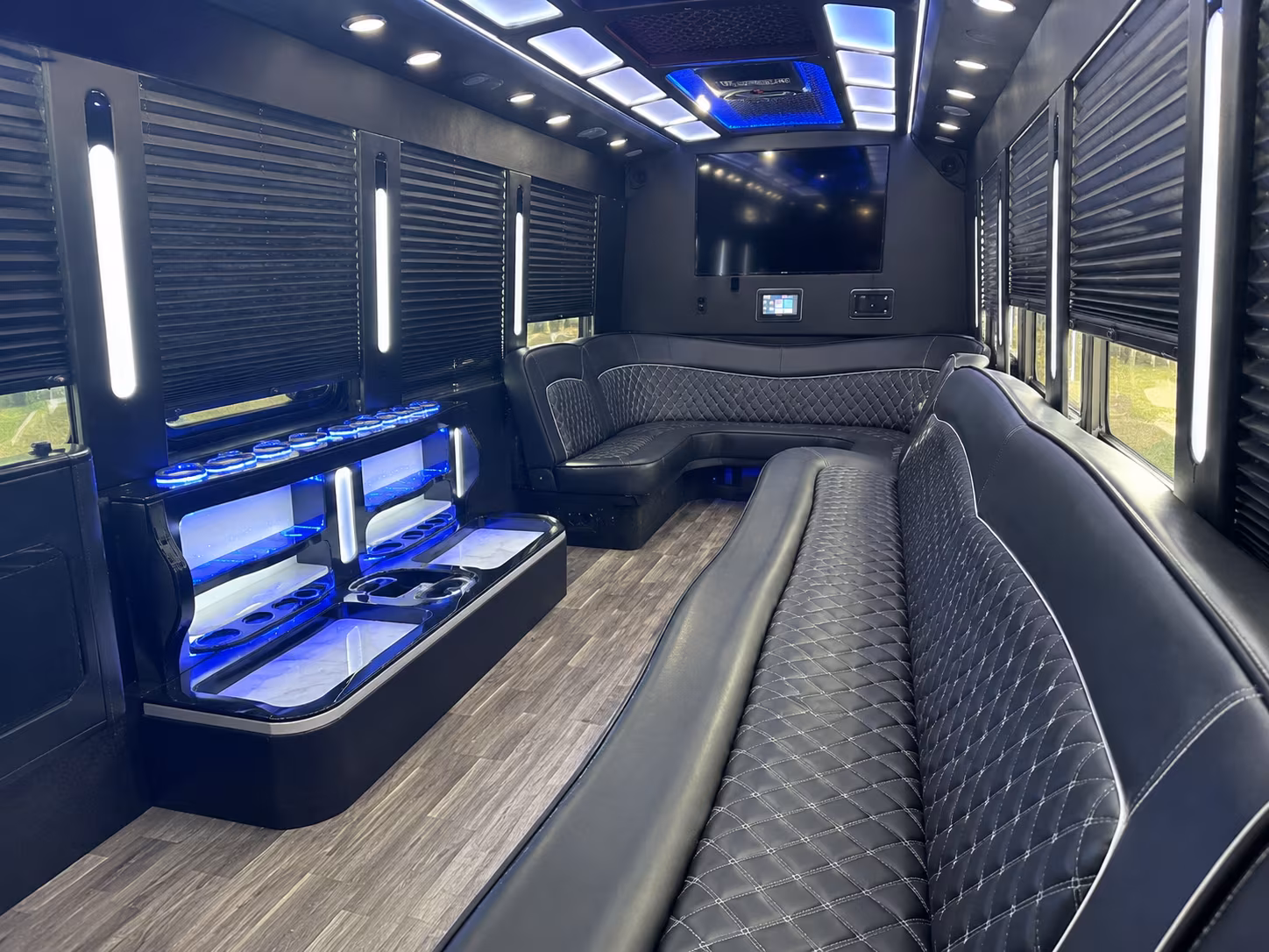 lincoln brewery distillery tours along craft beverage trail party bus